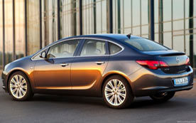 Opel Astra J Седан 2012 - цены, фото, обзор